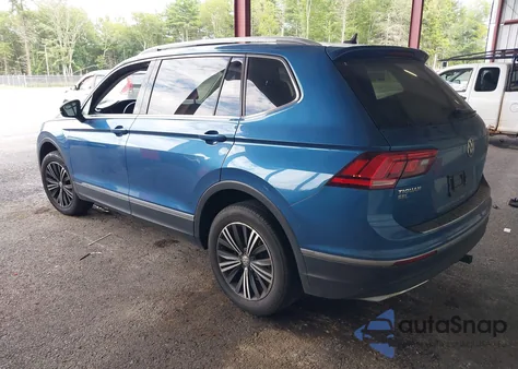 2018 Volkswagen Tiguan 2.0T Se/2.0T Sel z USA, uszkodzony, nr VIN 3VV2B7AX5JM096411